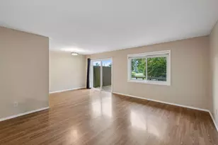 9651 Ensign Cir, Bloomington, MN 55438 - Photo 19