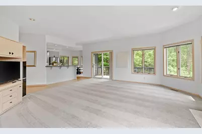 2065 Woodstone Court, Victoria, MN 55386 - Photo 9