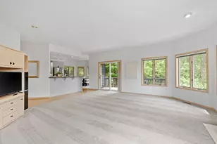 2065 Woodstone Ct, Victoria, MN 55386 - Photo 9