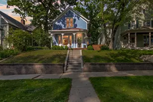 336 Maple St, Saint Paul, MN 55106 - Photo 1