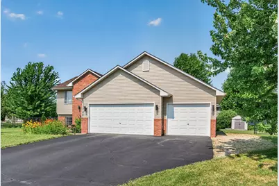 13745 Wellstead Drive, Rogers, MN 55374 - Photo 3