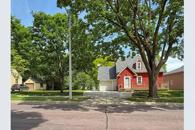419 Webster Street, Fairmont, MN 56031 - Photo 1