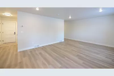 1516 Parke Avenue S, Glyndon, MN 56547 - Photo 9