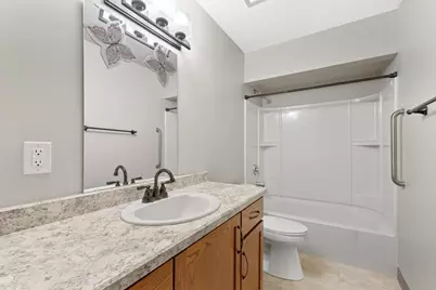 813 6th Avenue N #B7, Fargo, ND 58102 - Photo 7