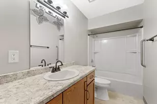 813 6th Ave N, Fargo, ND 58102 - Photo 7