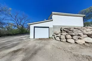1017 Pine St, Dawson, MN 56232 - Photo 19