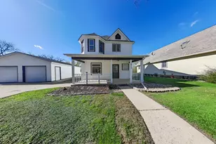1017 Pine St, Dawson, MN 56232 - Photo 1