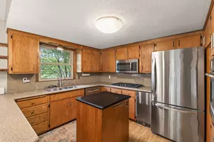 1504 Crystal Lake Rd E, Burnsville, MN 55306 - Photo 9