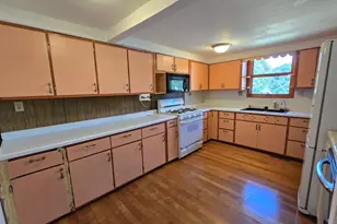 213 Fremont Street E, Spring Valley, MN 55975 - Photo 9