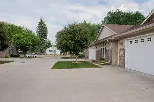 1307 2nd St S, Moorhead, MN 56560 - Photo 5