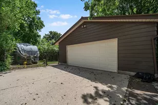 721 Cedar St, Alexandria, MN 56308 - Photo 11