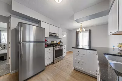 819 Morgan Avenue N, Minneapolis, MN 55411 - Photo 15