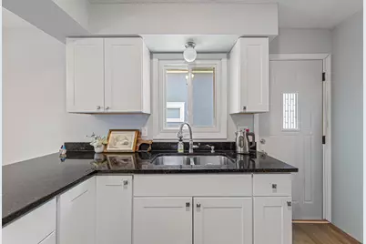 819 Morgan Avenue N, Minneapolis, MN 55411 - Photo 19