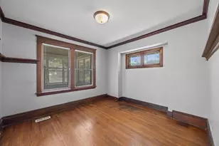 631 Western Ave N, Saint Paul, MN 55103 - Photo 9
