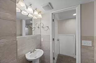 631 Western Ave N, Saint Paul, MN 55103 - Photo 25