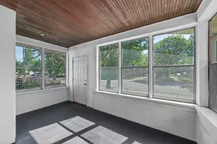 631 Western Ave N, Saint Paul, MN 55103 - Photo 3
