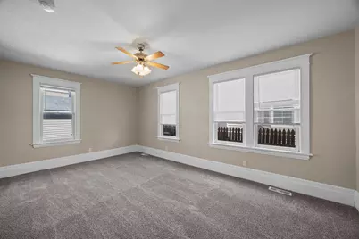 631 Western Avenue N, Saint Paul, MN 55103 - Photo 21
