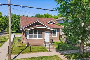 631 Western Ave N, Saint Paul, MN 55103 - Photo 1