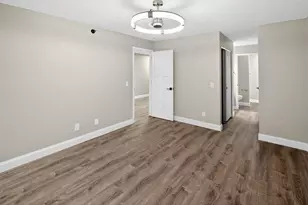 5643 Green Cir Dr, Minnetonka, MN 55343 - Photo 23