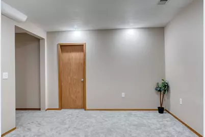 3803 Globe Flower Circle N, Brooklyn Park, MN 55443 - Photo 39