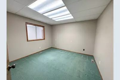 218 E Washington Avenue, Fergus Falls, MN 56537 - Photo 15