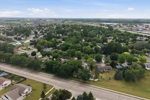 3022 14th Ave S, Moorhead, MN 56560 - Photo 37