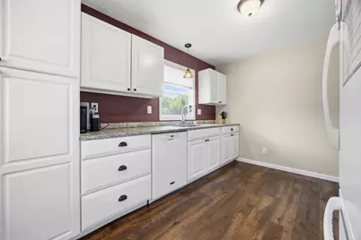 3022 14th Avenue S, Moorhead, MN 56560 - Photo 9