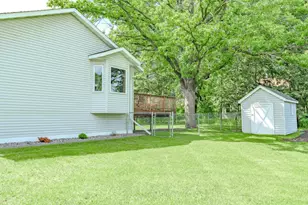 73 St Joseph Ln, Little Falls, MN 56345 - Photo 5