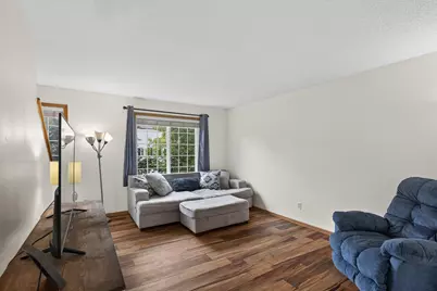 15516 Float Lane #137, Apple Valley, MN 55124 - Photo 5
