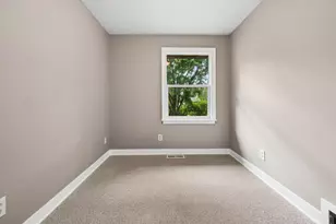 1613 Lyn-Curve Ave N, Minneapolis, MN 55411 - Photo 51