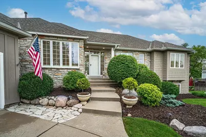 7806 Bush Lake Drive, Bloomington, MN 55438 - Photo 3