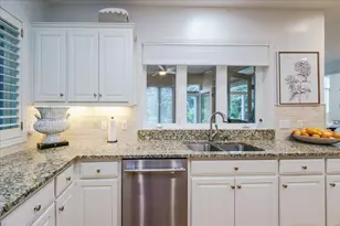 7806 Bush Lake Dr, Bloomington, MN 55438 - Photo 21
