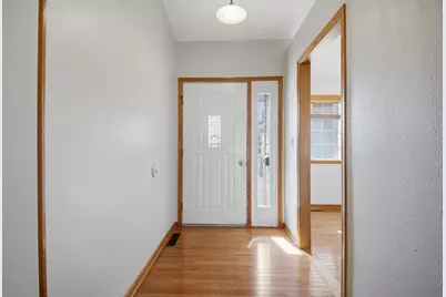 1060 Cherry Street, Owatonna, MN 55060 - Photo 3
