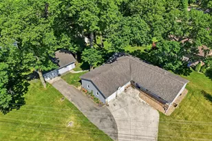 1060 Cherry St, Owatonna, MN 55060 - Photo 1