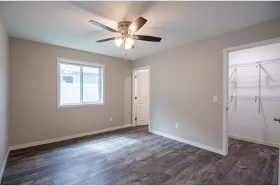 528 E St Charles Avenue, Fergus Falls, MN 56537 - Photo 21