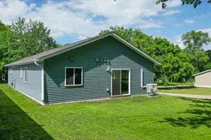 528 E St Charles Ave, Fergus Falls, MN 56537 - Photo 33
