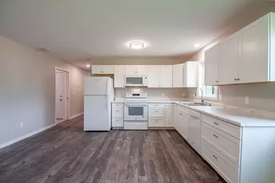 528 E St Charles Avenue, Fergus Falls, MN 56537 - Photo 15