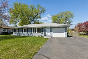 5841 Boone Ave N, New Hope, MN 55428 - Photo 5