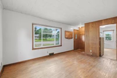 921 S Main Street, River Falls, WI 54022 - Photo 3