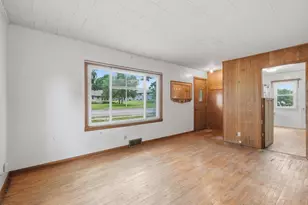 921 S Main St, River Falls, WI 54022 - Photo 3