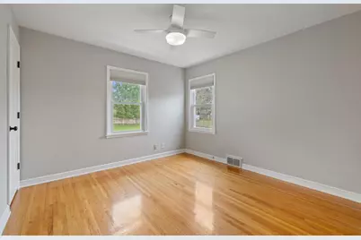 5117 Windsor Avenue, Edina, MN 55436 - Photo 15