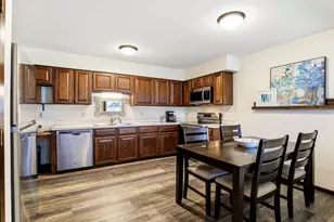 7604 Rimbley Rd, Woodbury, MN 55125 - Photo 9