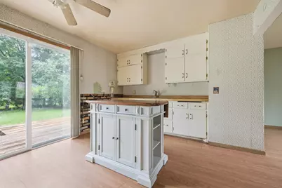 5732 Adair Avenue N, Crystal, MN 55429 - Photo 5