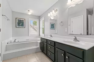 1119 Bluff Pass S, Chaska, MN 55318 - Photo 23
