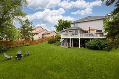 1119 Bluff Pass S, Chaska, MN 55318 - Photo 45