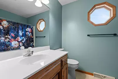 2215 7th Avenue S, Saint Cloud, MN 56301 - Photo 33
