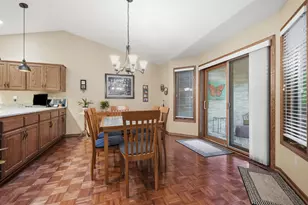 7017 Edenvale Blvd, Eden Prairie, MN 55346 - Photo 5