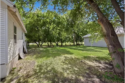 2002 2nd Avenue S, Fargo,  58103 - Photo 15