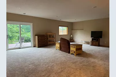 10548 Spyglass Drive, Eden Prairie, MN 55347 - Photo 9
