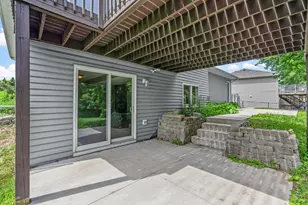 114 Lillie Ln SE, Pine Island, MN 55963 - Photo 11